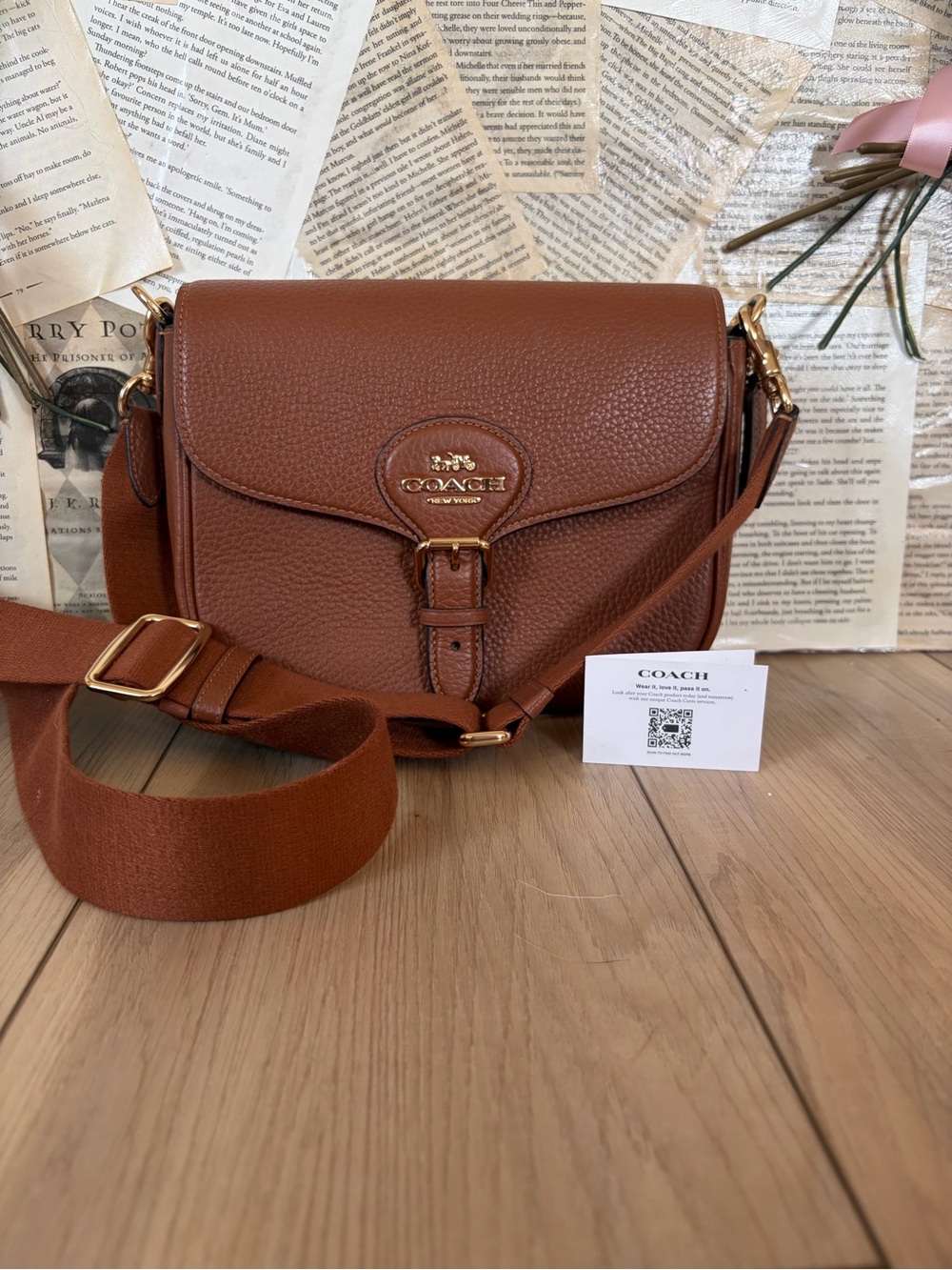 Coach Amelia Saddle Crossbody Bag- Pebbled Leather- Saddle Brown/Gold Hardware - Picture 2 of 10